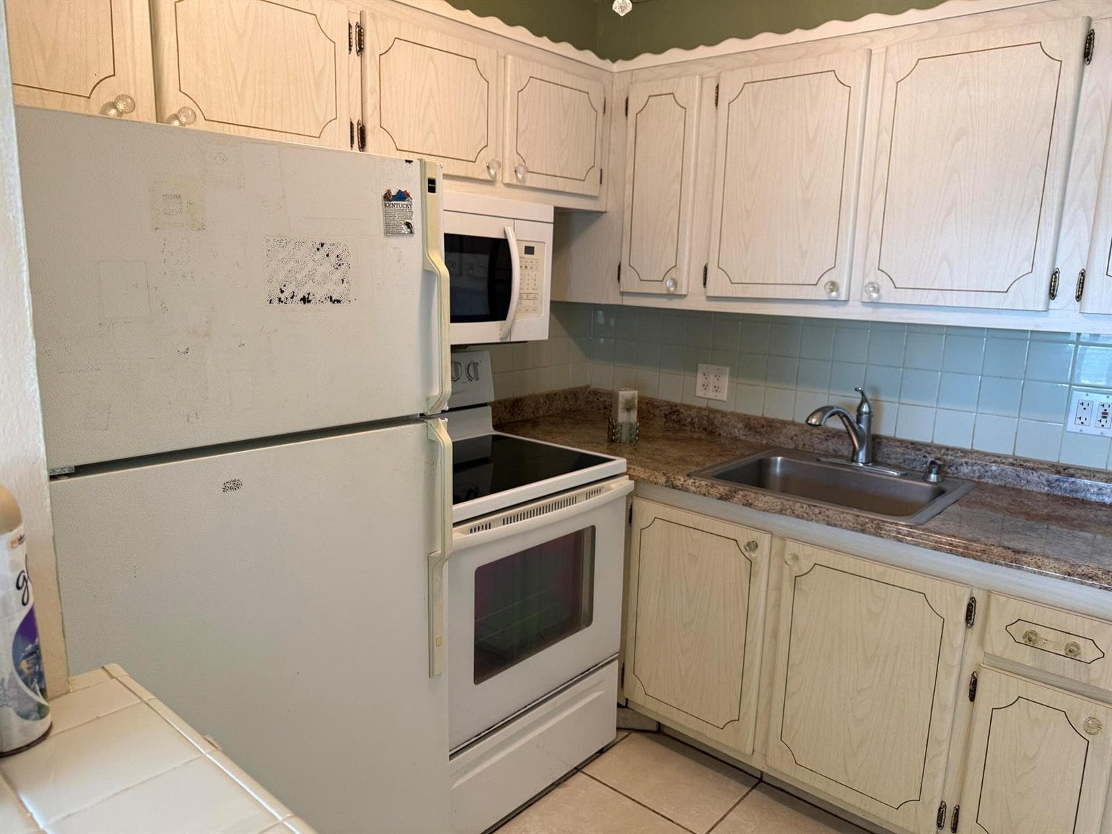 332 DOVER B, West Palm Beach FL 33417