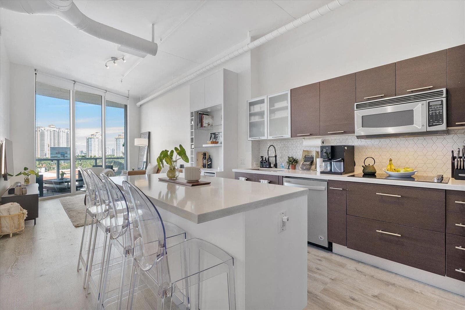 3029 NE 188TH Street # 610, Aventura FL 33180