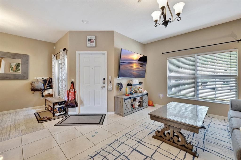 2851 W PROSPECT Road # 1209, Tamarac FL 33309