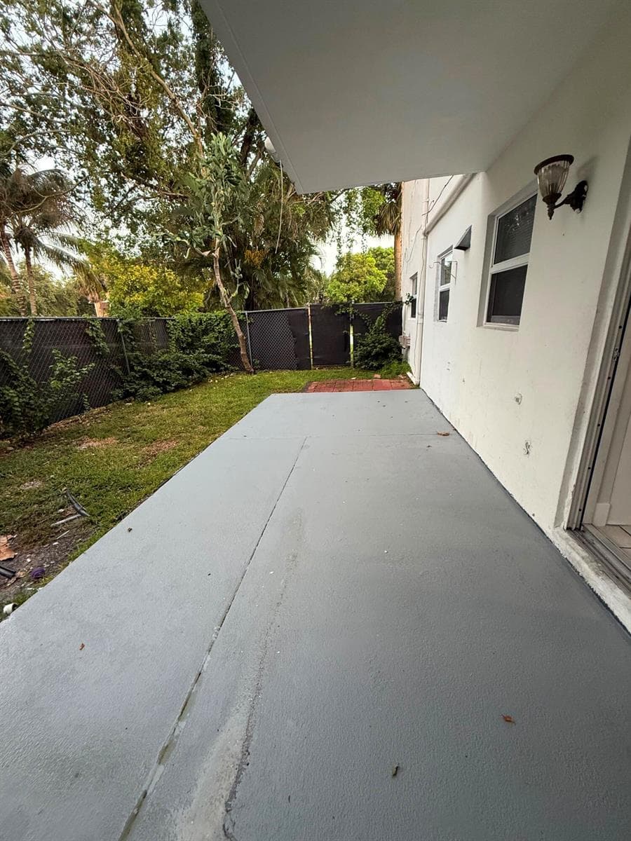 313 SW 1ST Court # 3, Pompano Beach FL 33060