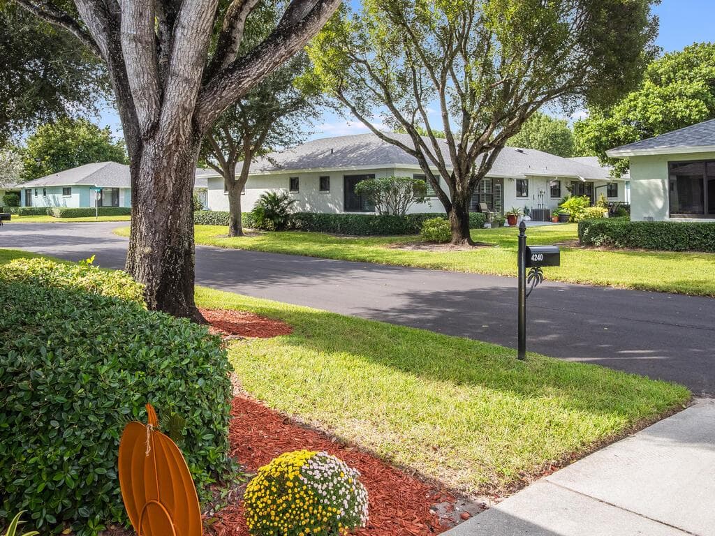 4240 Mango Tree Court # B, Boynton Beach FL 33436
