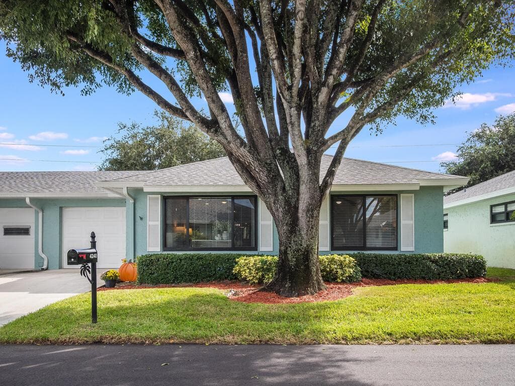 4240 Mango Tree Court # B, Boynton Beach FL 33436
