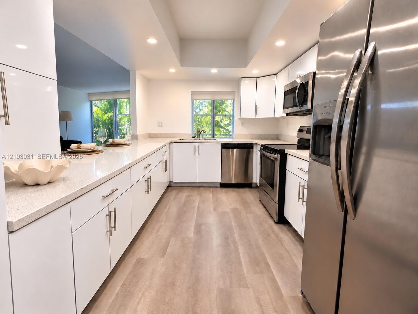 1000 Parkview Dr # 202, Hallandale Beach FL 33009