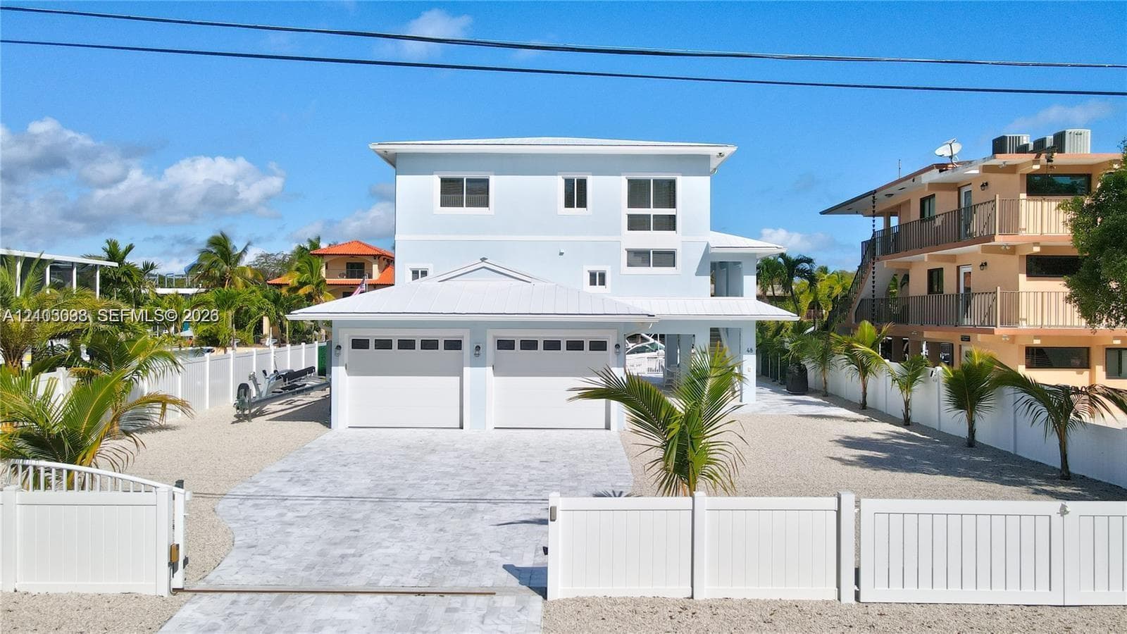 48 S Andros Rd, Key Largo FL 33037