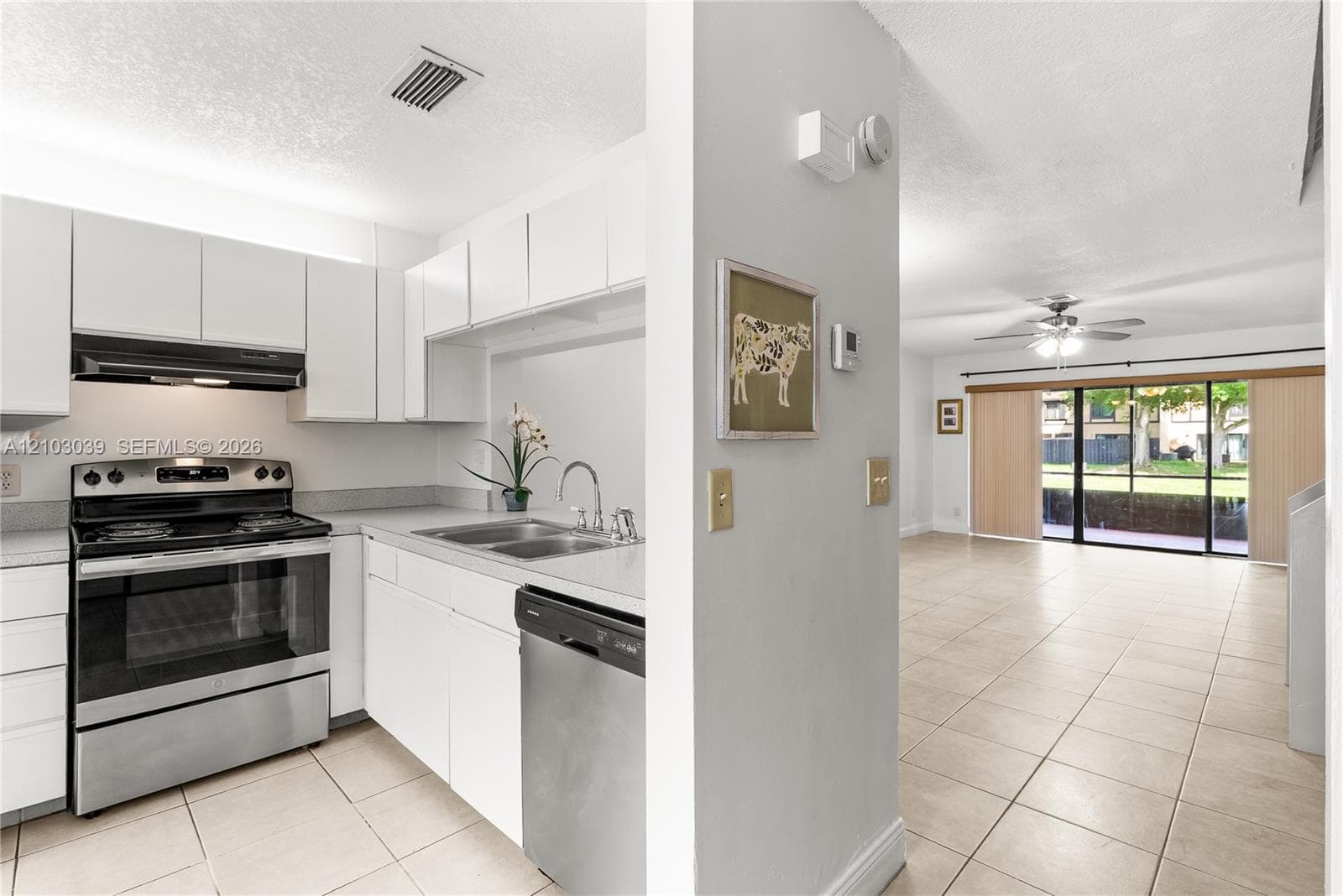 4410 NW 92nd Way, Sunrise FL 33351