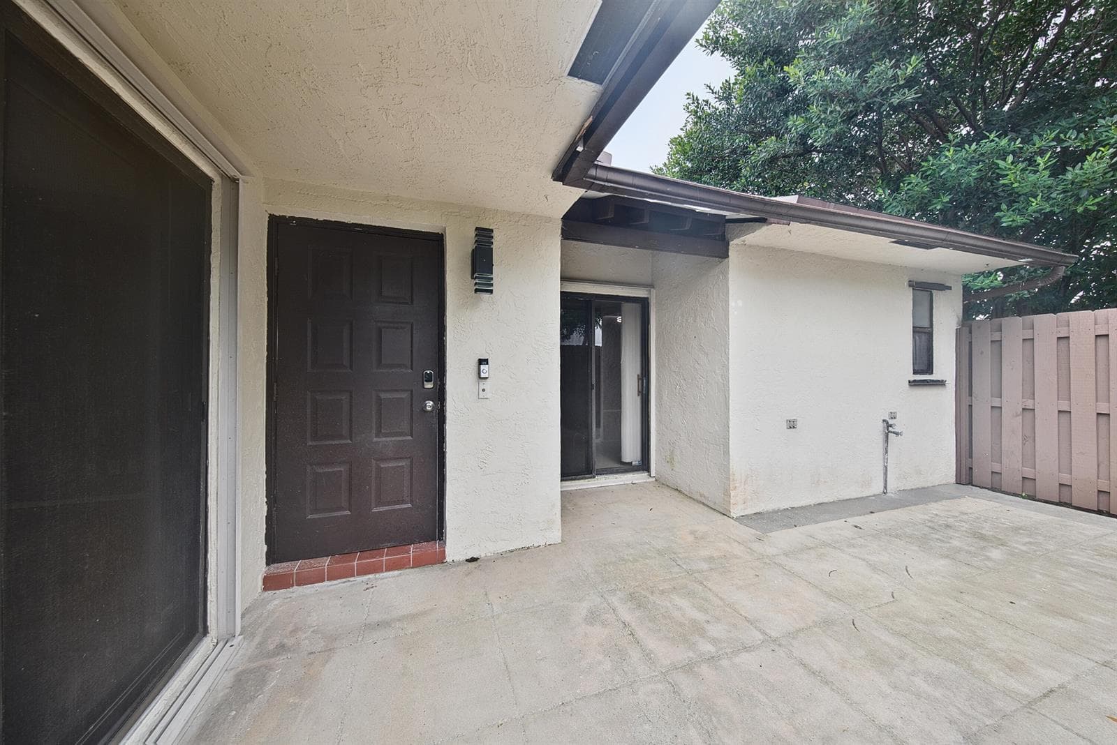 3402 WATERVIEW Circle # B, Palm Springs FL 33461