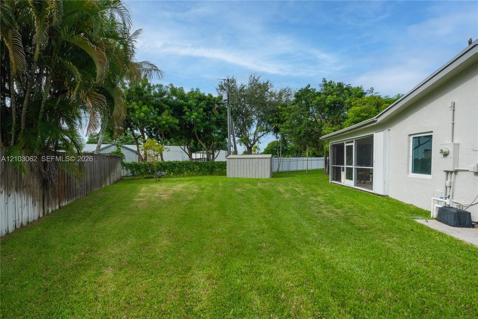 10198 SW 203rd Ter, Cutler Bay FL 33189