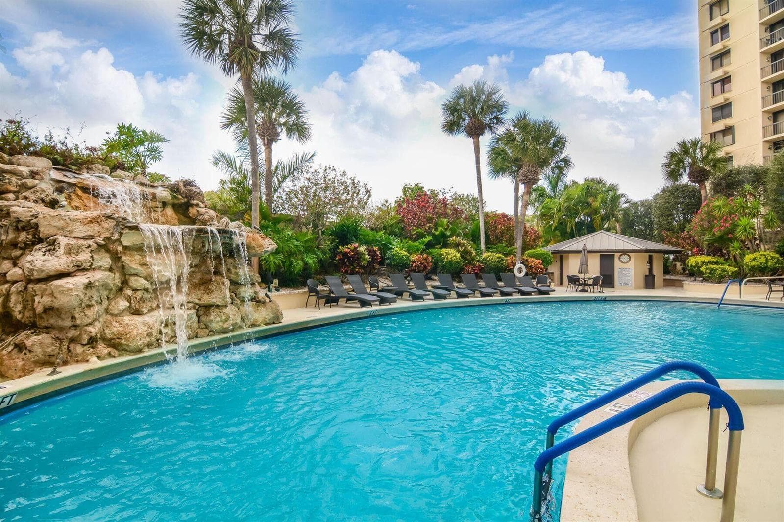 2480 PRESIDENTIAL Way # 903, West Palm Beach FL 33401