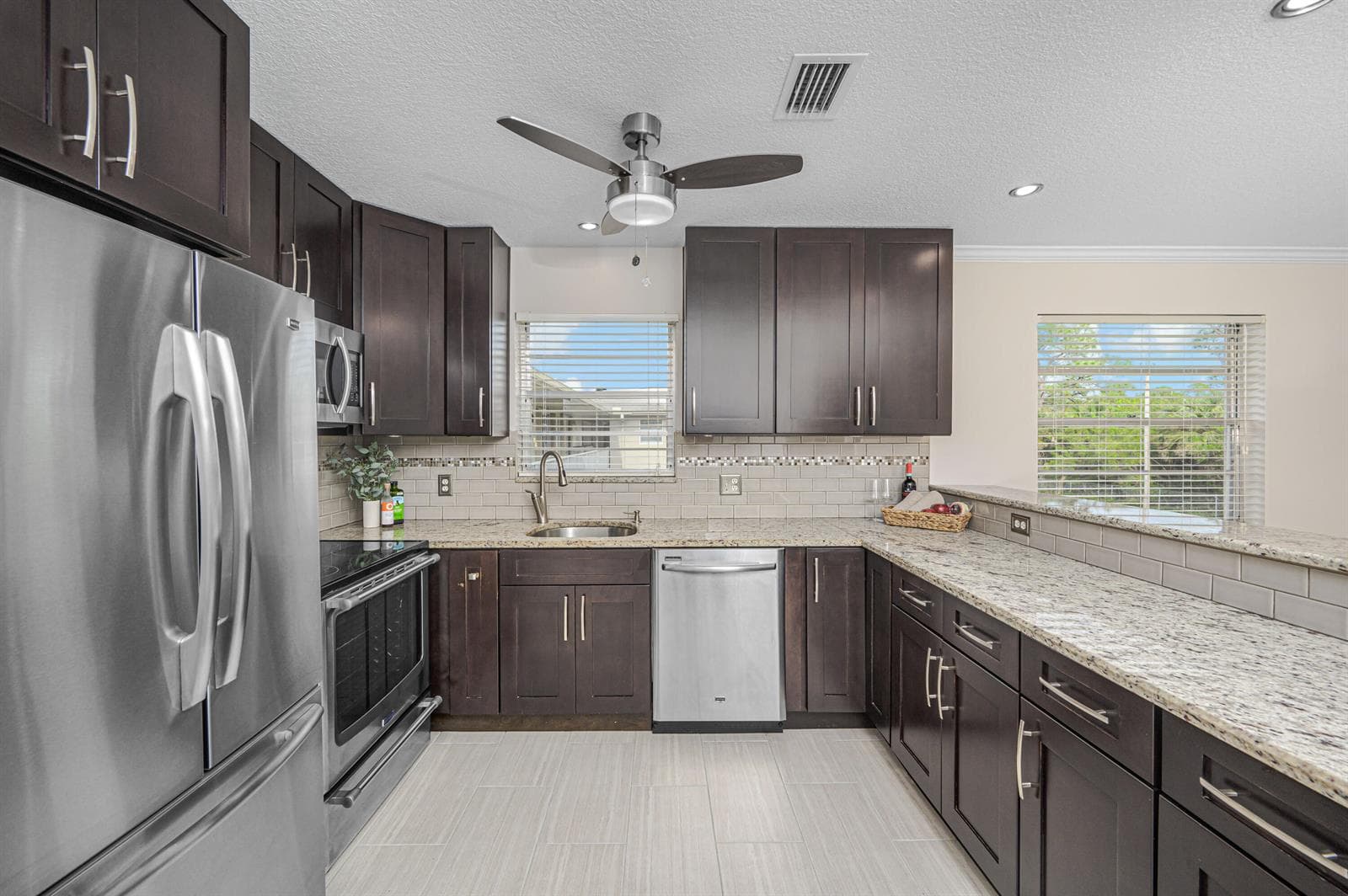 16 LAKE VISTA Trail # 202, Port St. Lucie FL 34952