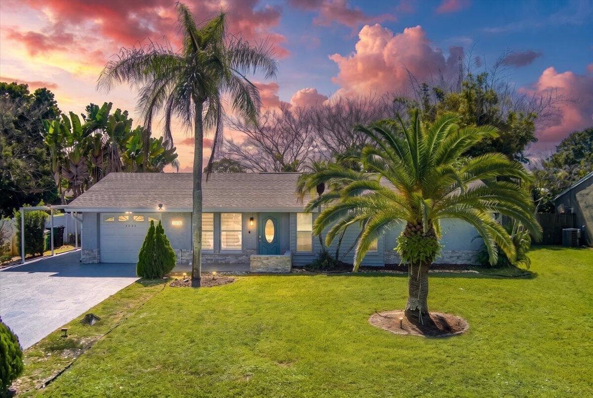 2031 SE NEW YORK Street, Port St. Lucie FL 34952