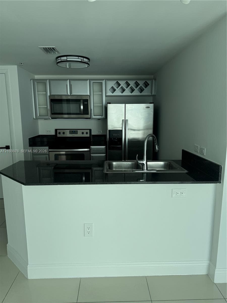 1871 NW S River Dr # 2005, Miami FL 33125