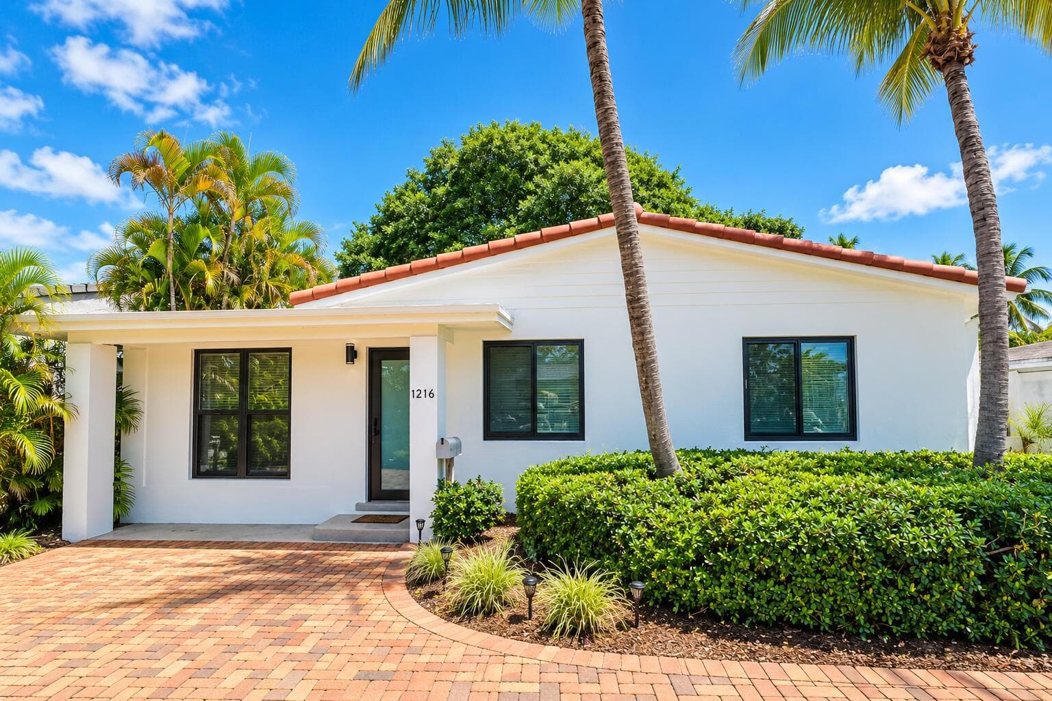 1216 NE 16th Terrace, Fort Lauderdale FL 33304