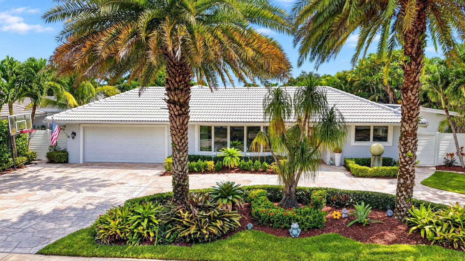 330 SW 75th Avenue, Plantation FL 33317