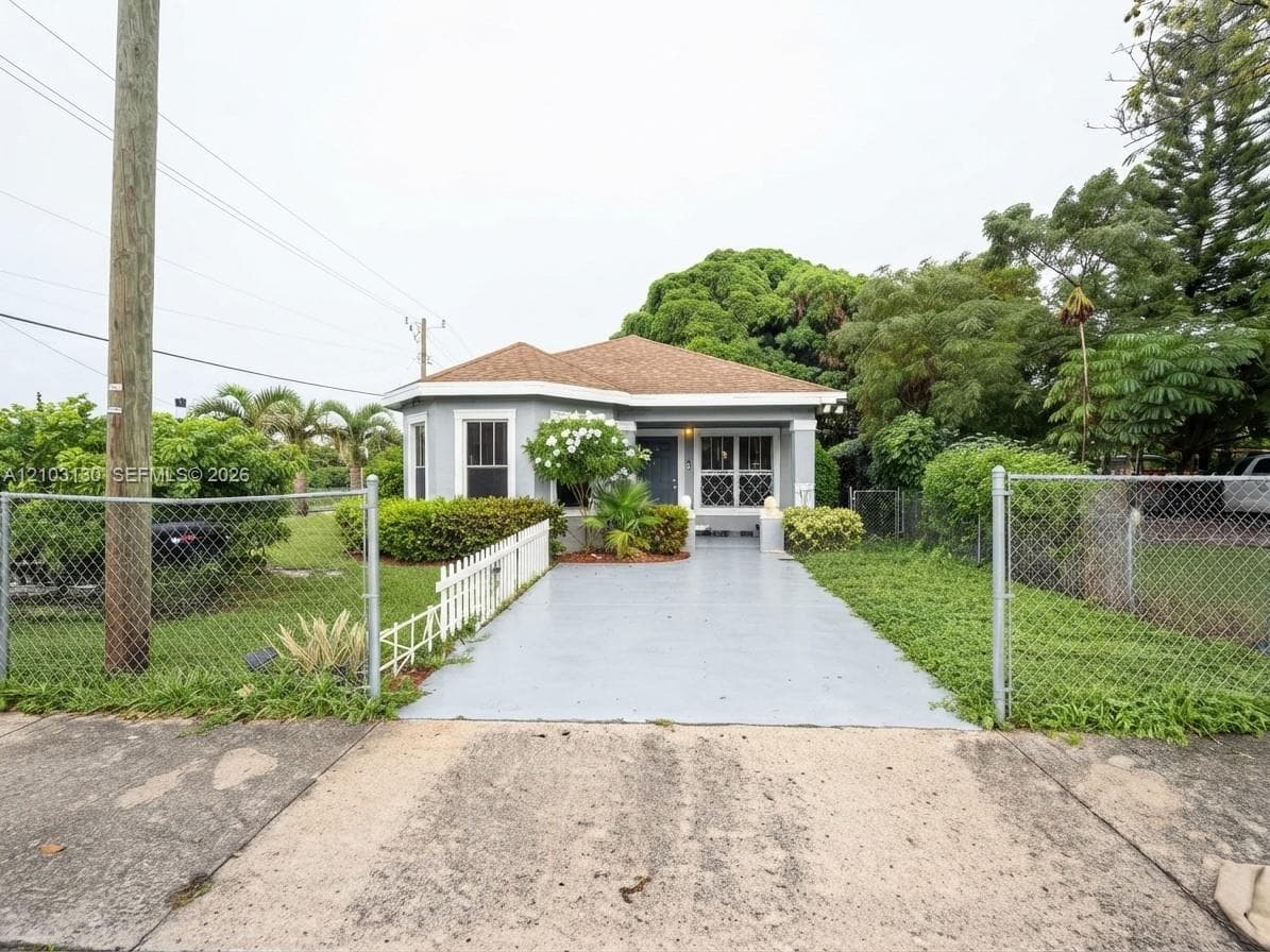 1135 22nd St, West Palm Beach FL 33407