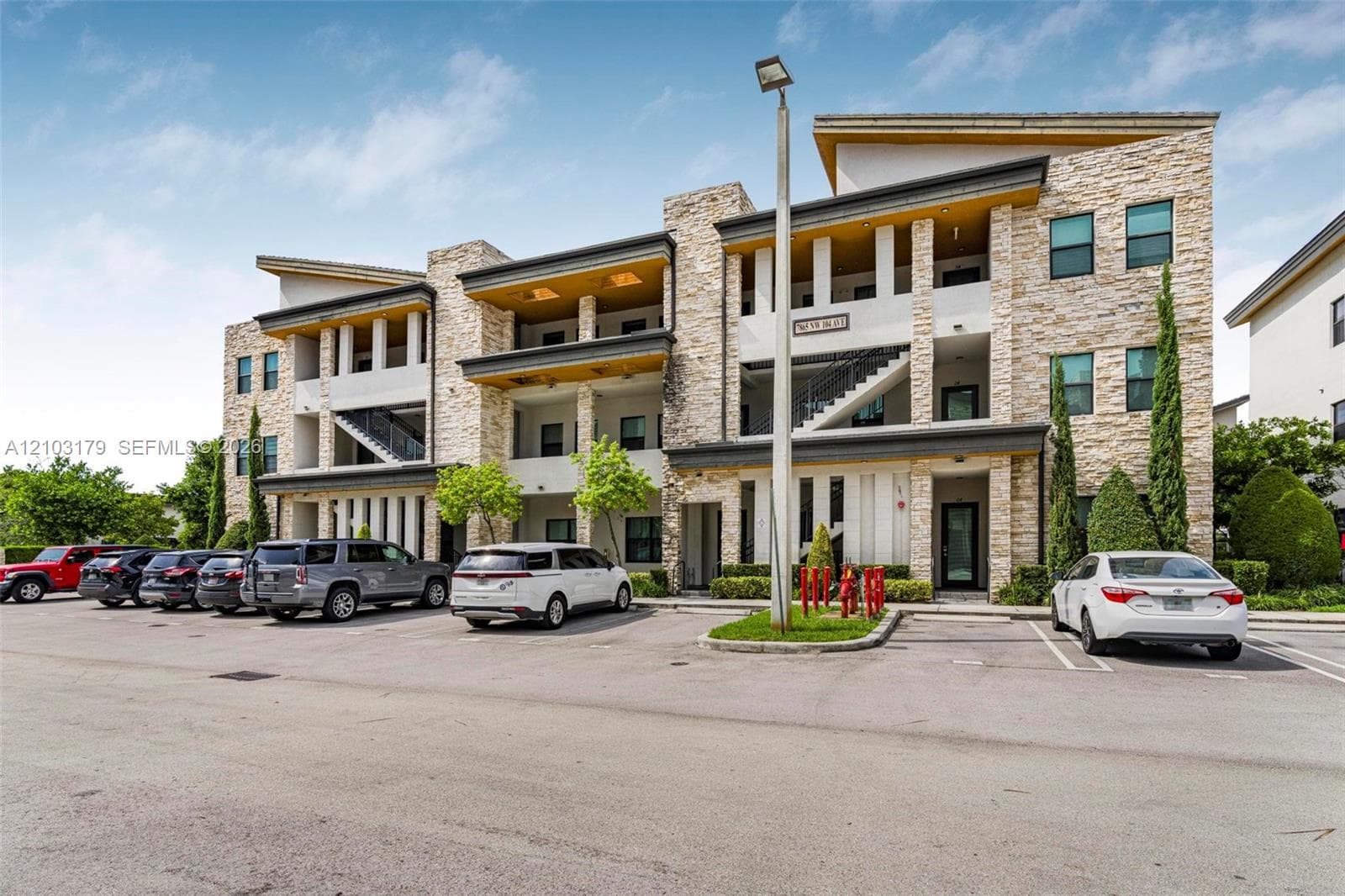 7865 NW 104th Ave # 33, Doral FL 33178