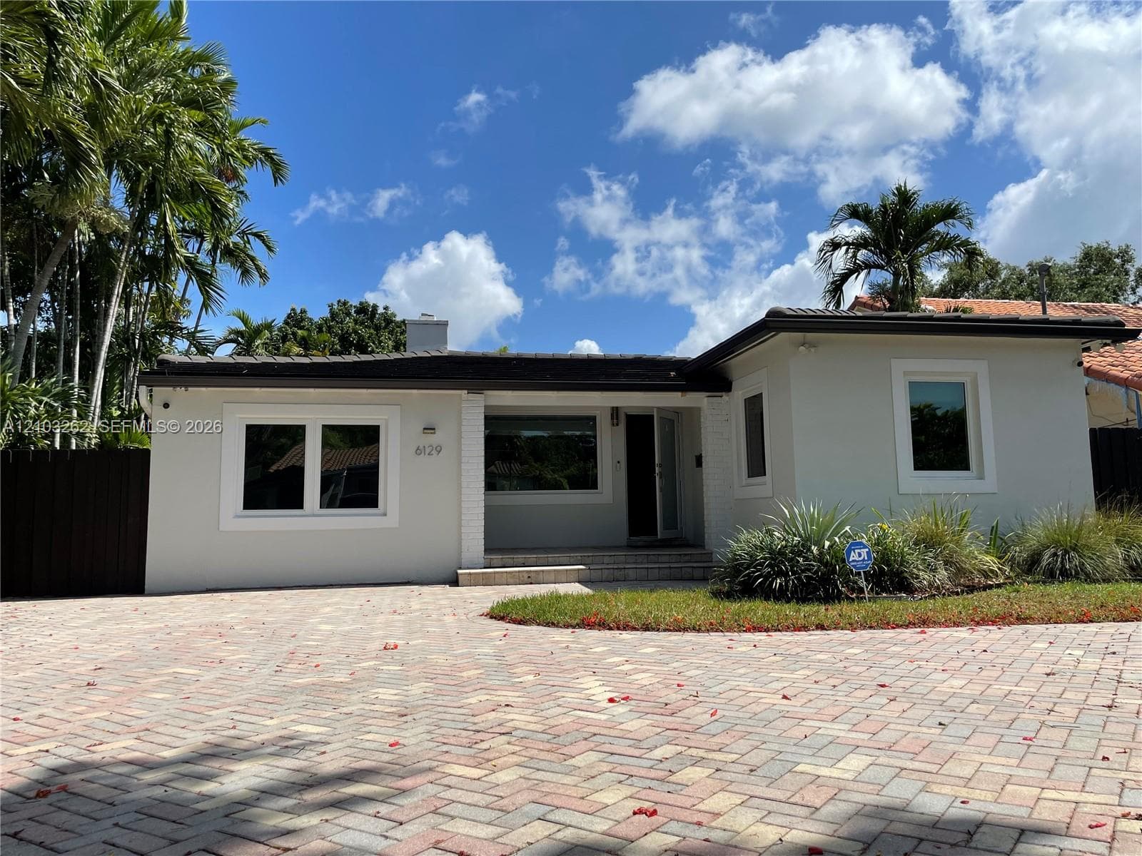 6129 SW 28th St, Miami FL 33155