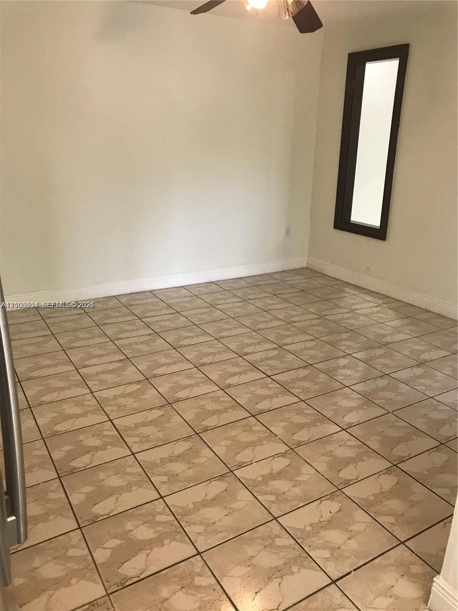 2403 SW 112th Ave, Miami FL 33165