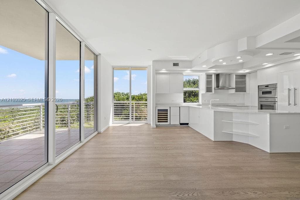 4802 N.HIGHWAY A1A # 2G, Hutchinson Island FL 34949
