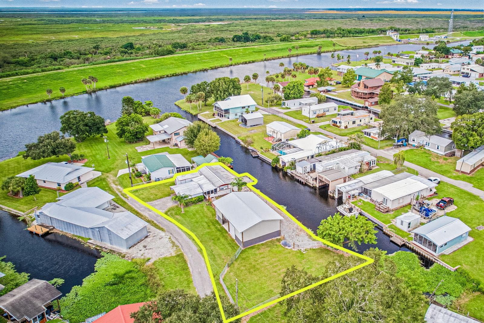 1058 CLARK Lane, Moore Haven FL 33471