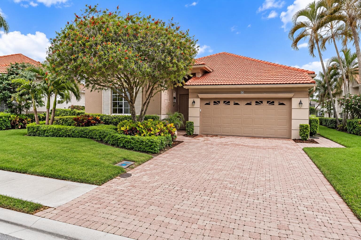 90 MONTEREY POINTE Drive, Palm Beach Gardens FL 33418