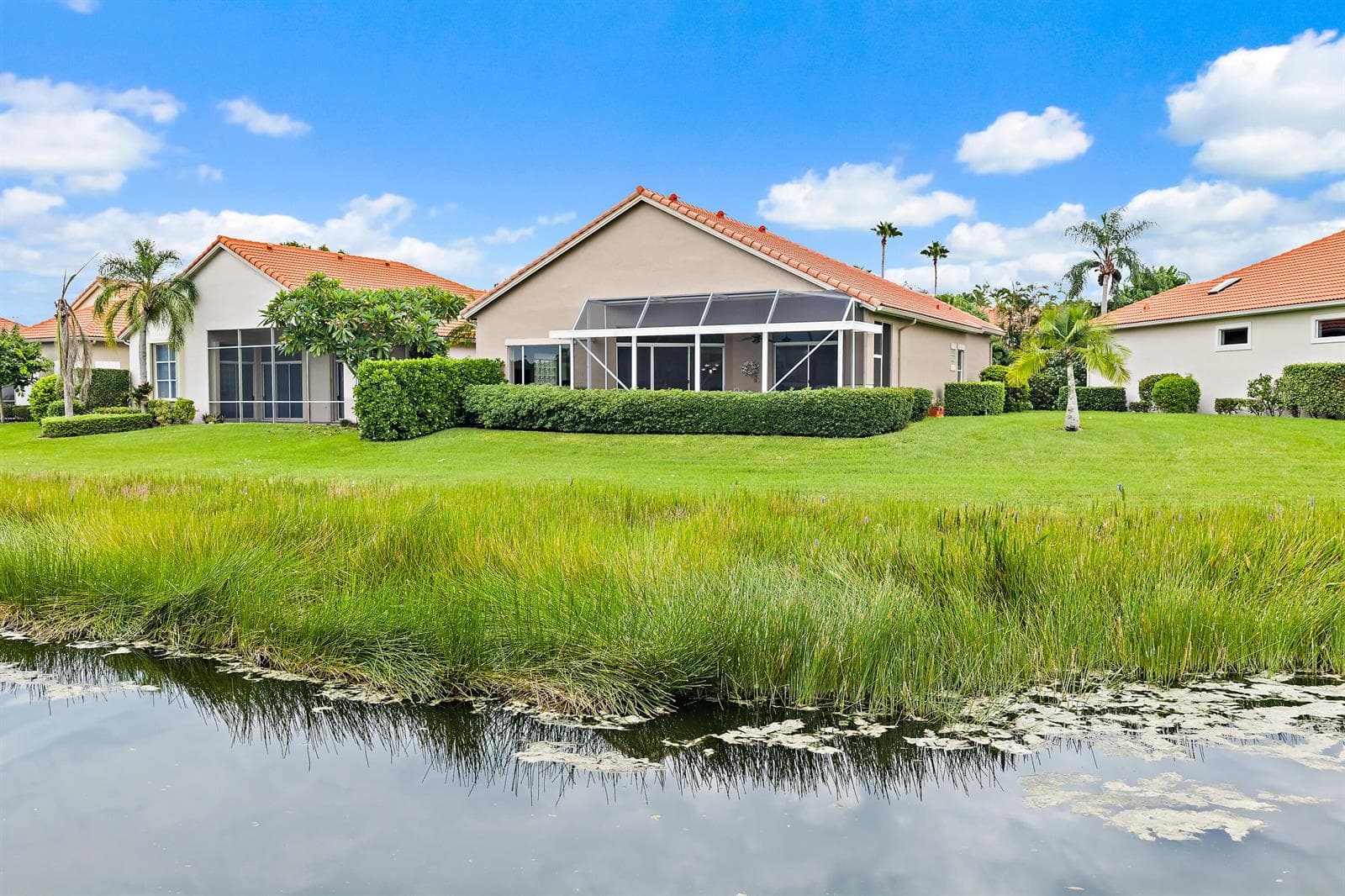 90 MONTEREY POINTE Drive, Palm Beach Gardens FL 33418