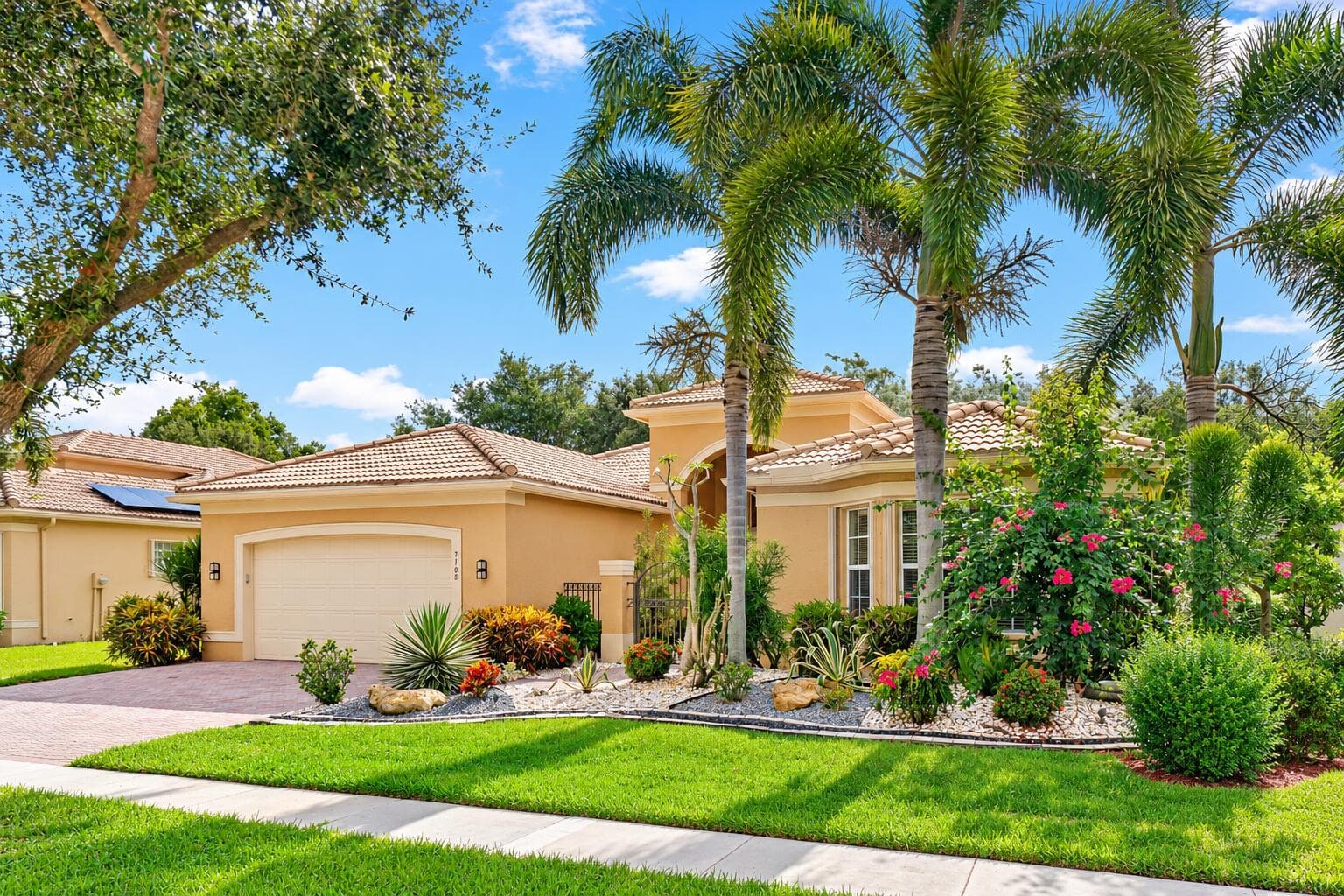 7168 Corning Circle, Boynton Beach FL 33437