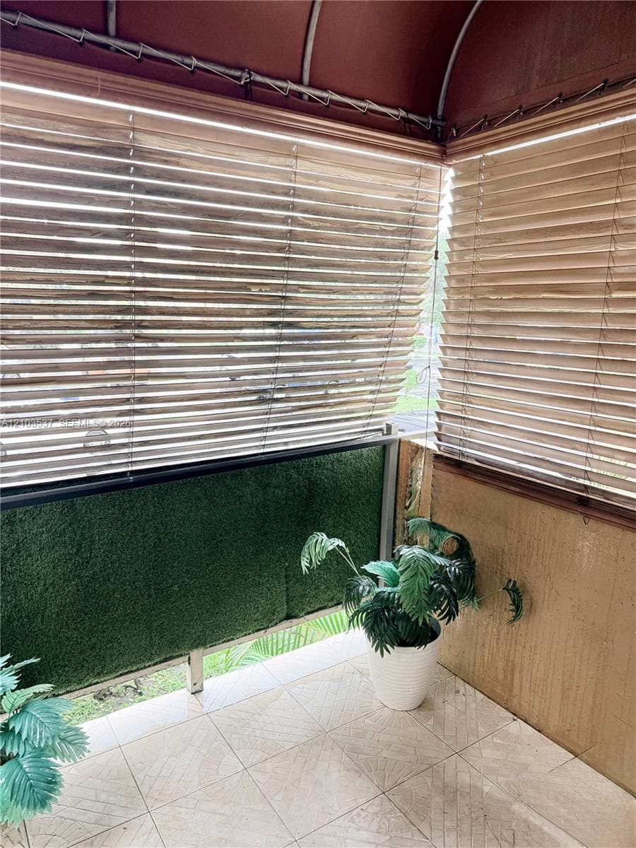 18111 NW 68th Ave # G206, Hialeah FL 33015