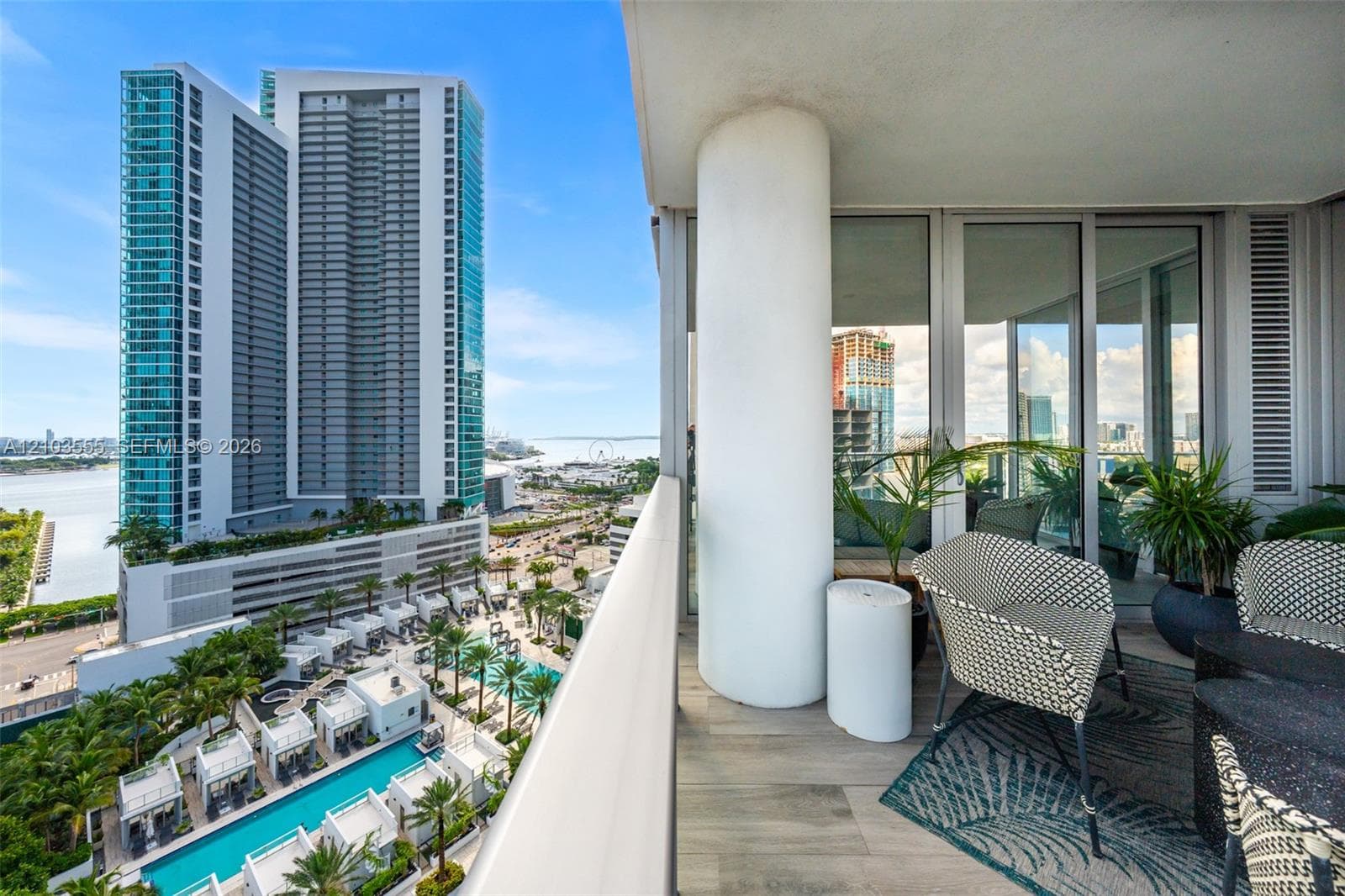 851 NE 1st Ave # 1901, Miami FL 33132