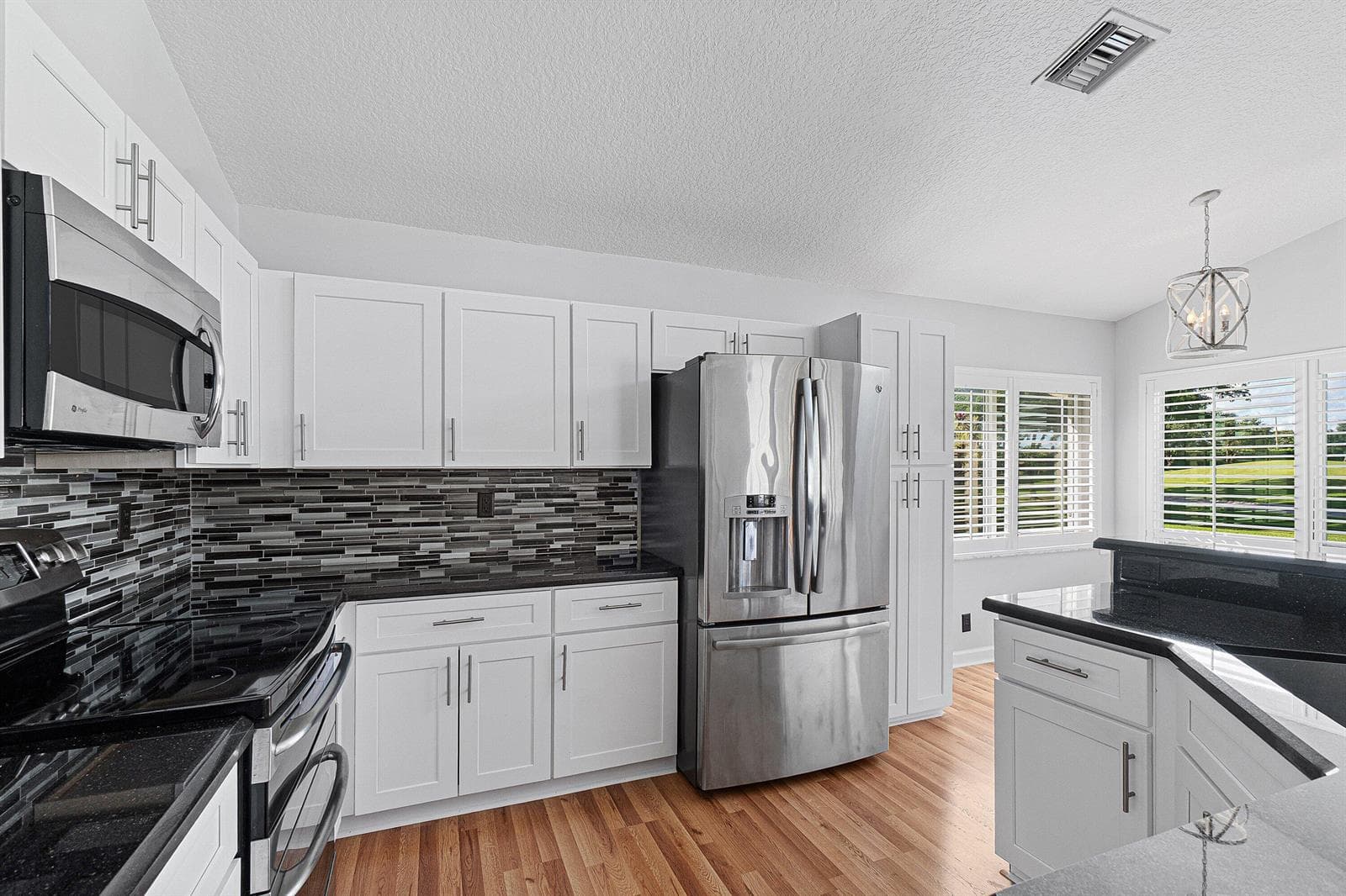 8213 CASSIA Drive, Boynton Beach FL 33472