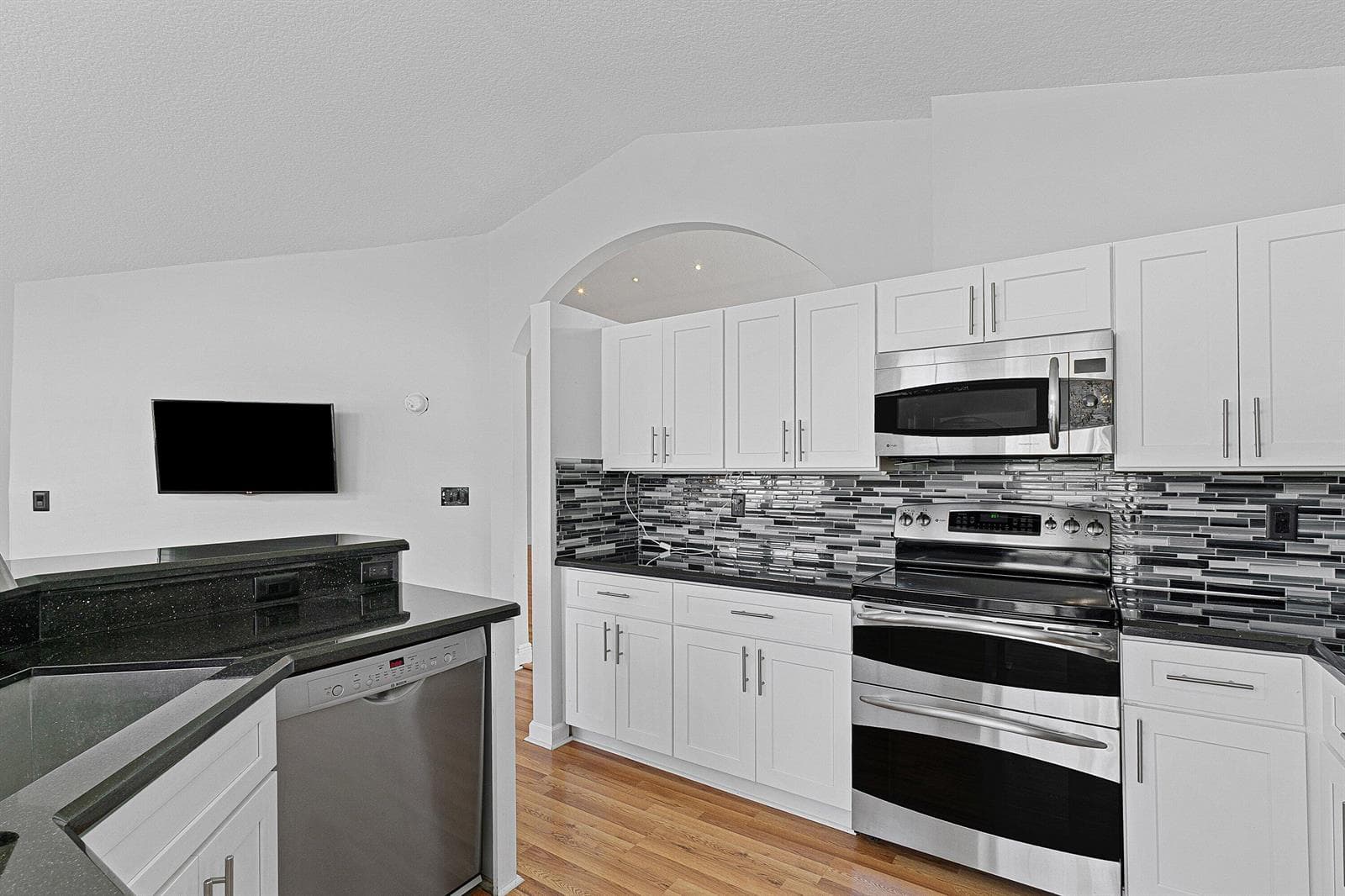 8213 CASSIA Drive, Boynton Beach FL 33472