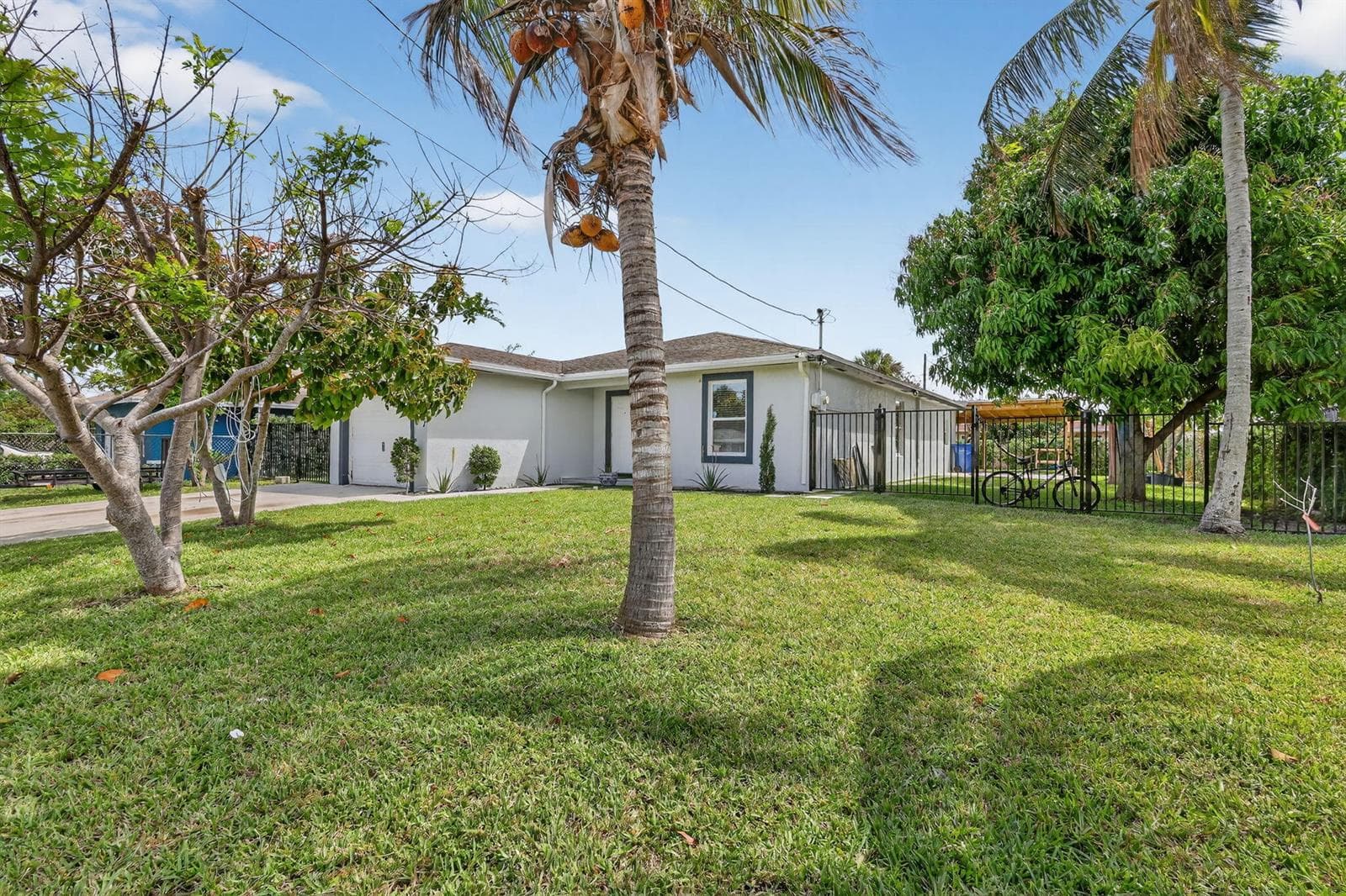1691 W 26th Court, Riviera Beach FL 33404