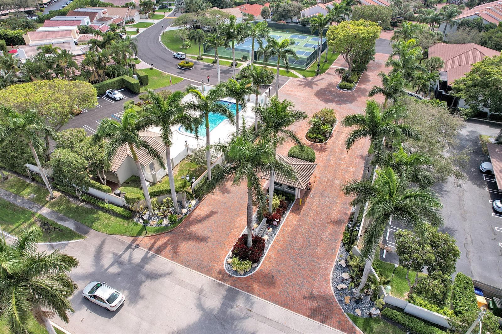 40 Pelican Pointe Drive # 205, Delray Beach FL 33483