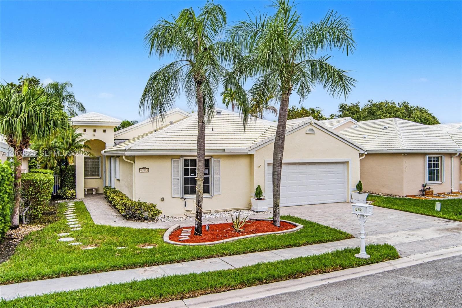 15251 Wilshire Way, Pembroke Pines FL 33027