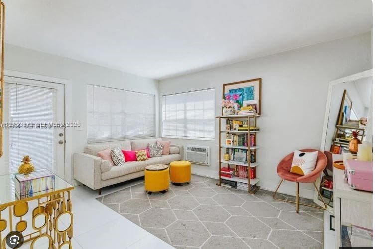 330 74th St # 1, Miami Beach FL 33141