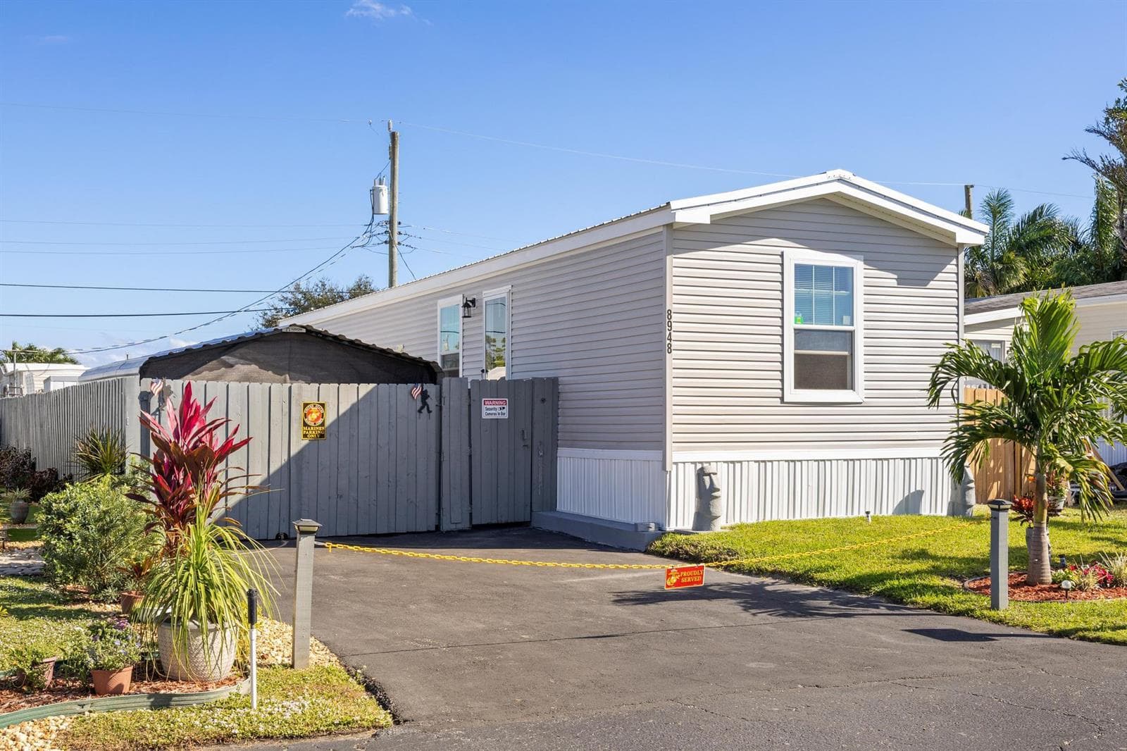 8948 Oak Street, Boynton Beach FL 33436