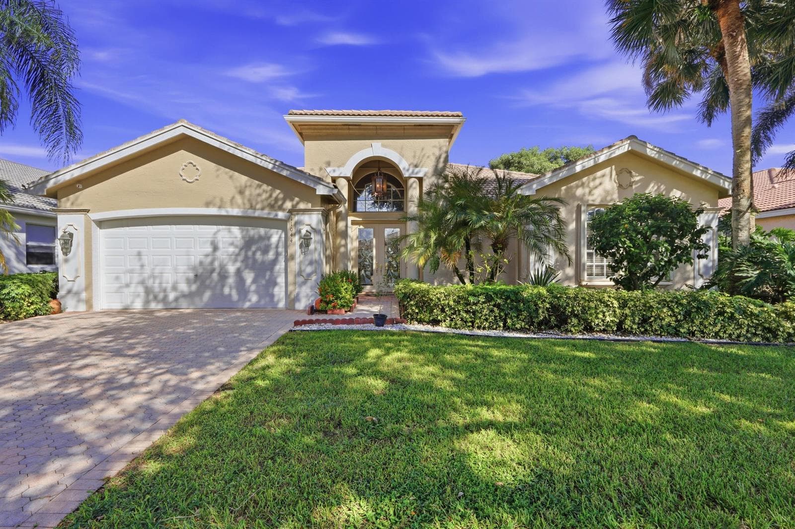 11044 Malaysia Circle, Boynton Beach FL 33437