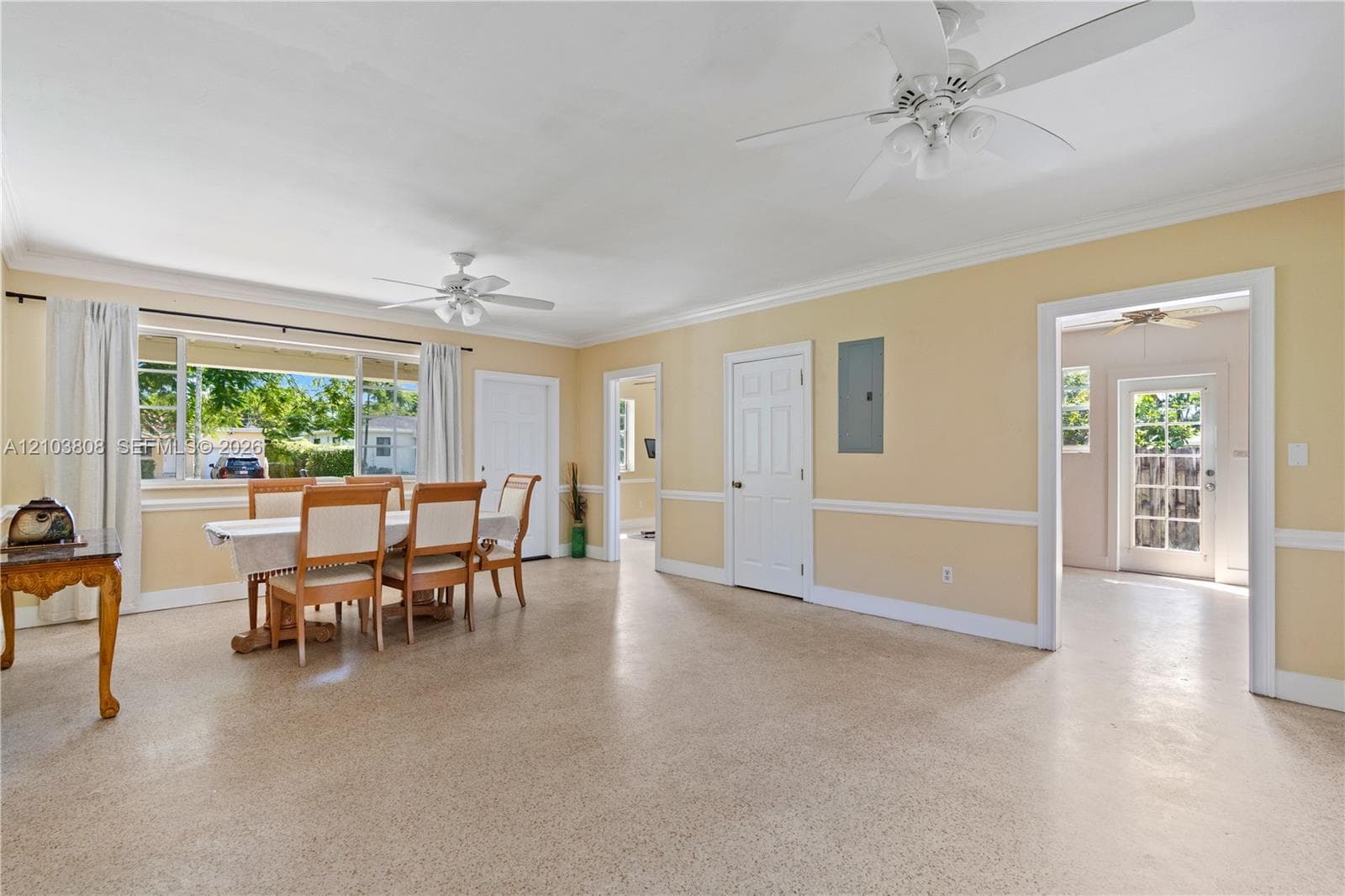 6027 SW 15th St, West Miami FL 33144