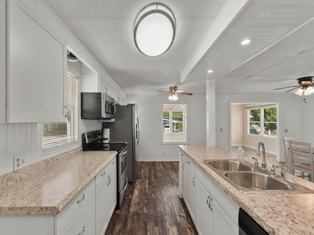 93 N Warner Drive, Jensen Beach FL 34957