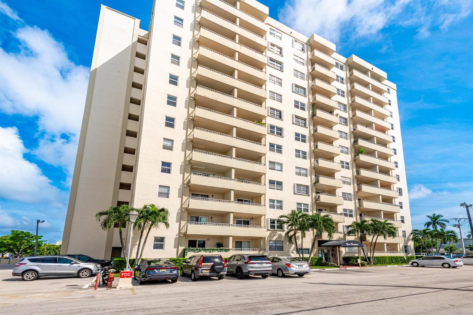 900 NE 18th Avenue # 802, Fort Lauderdale FL 33304