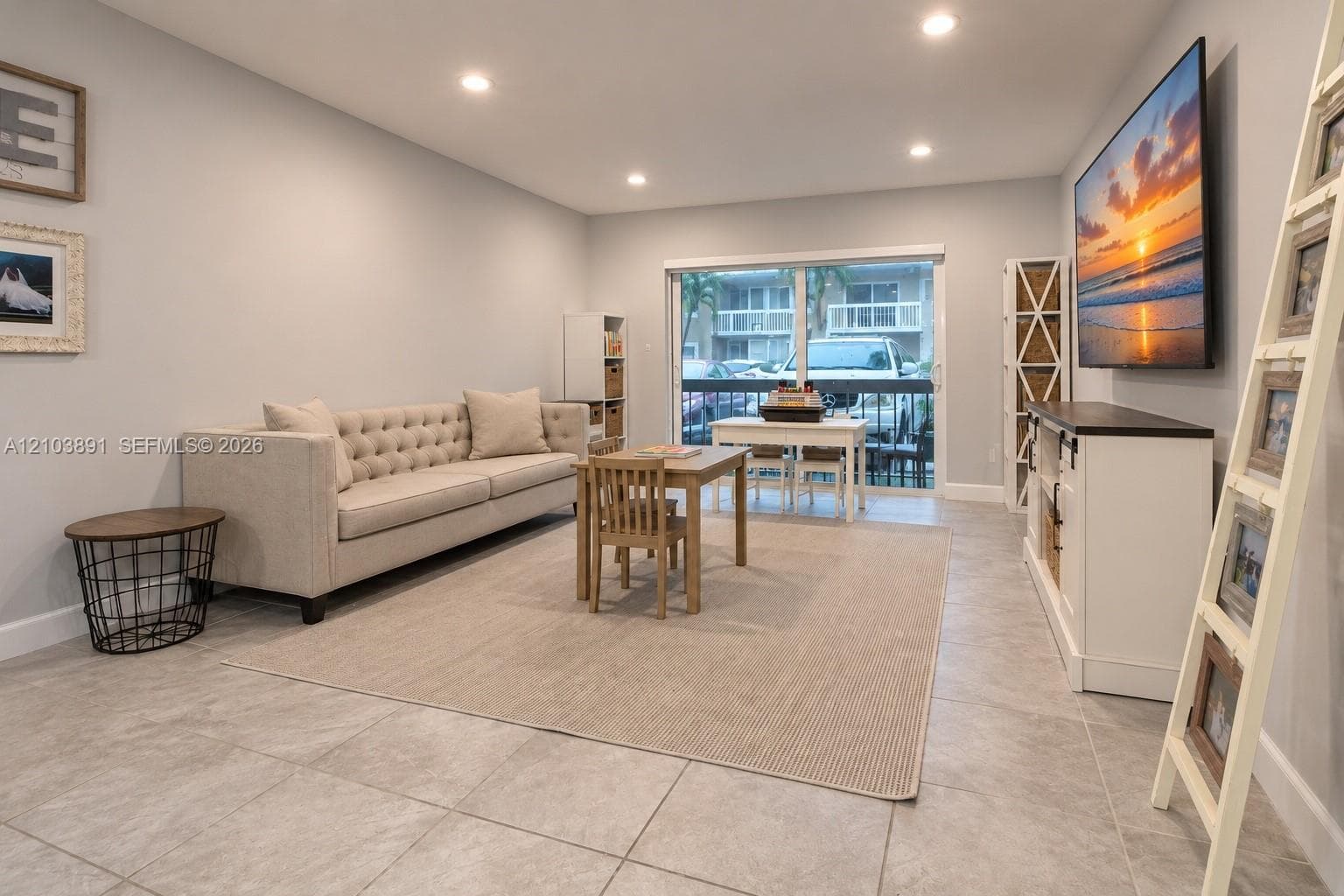 7840 Camino Real # 110, Miami FL 33143