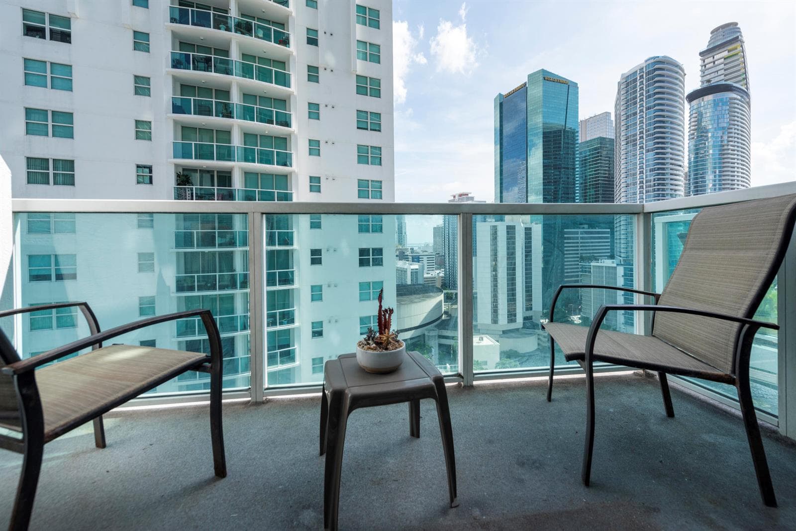 41 SE 5th Street # 1315, Miami FL 33131