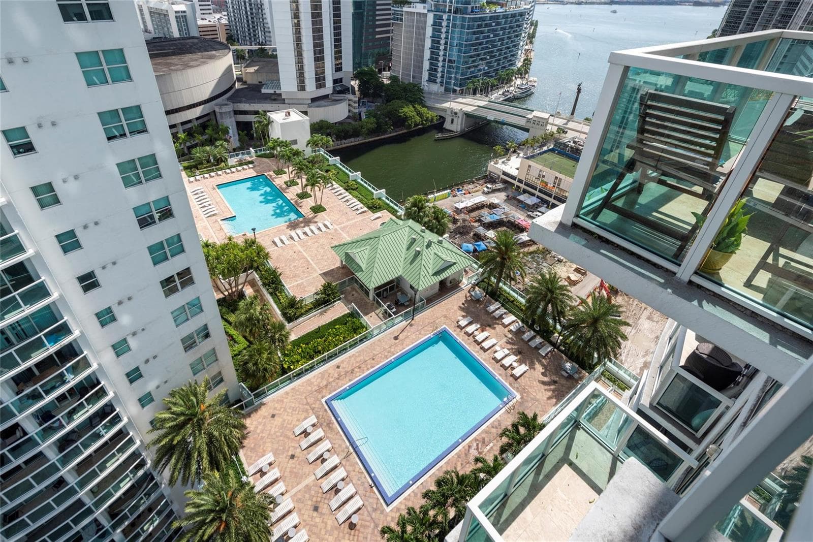 41 SE 5th Street # 1315, Miami FL 33131