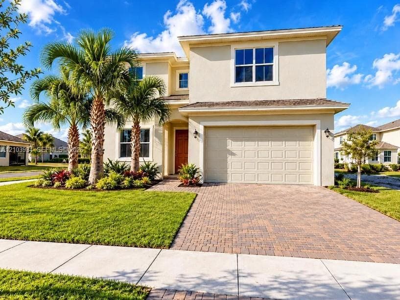 1247 NW Leonardo Cir, Port St. Lucie FL 34986