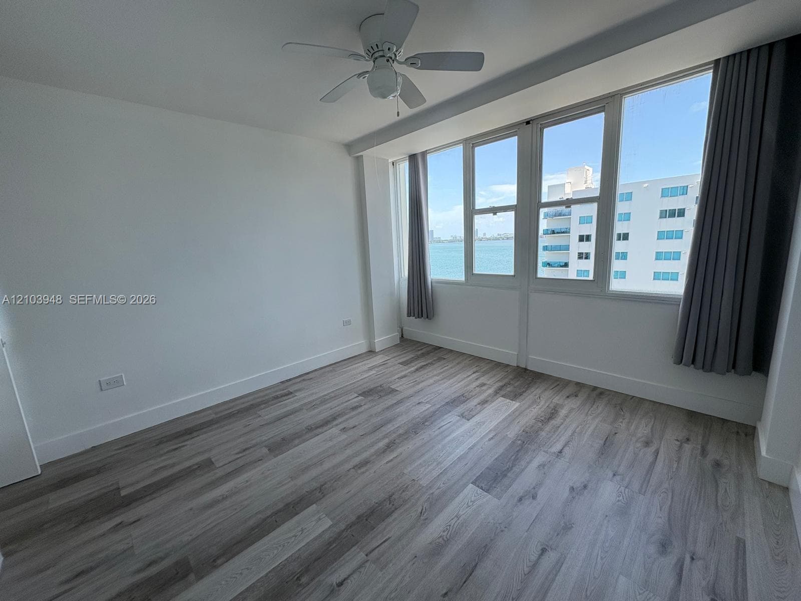 7545 E Treasure Dr # 9H, North Bay Village FL 33141