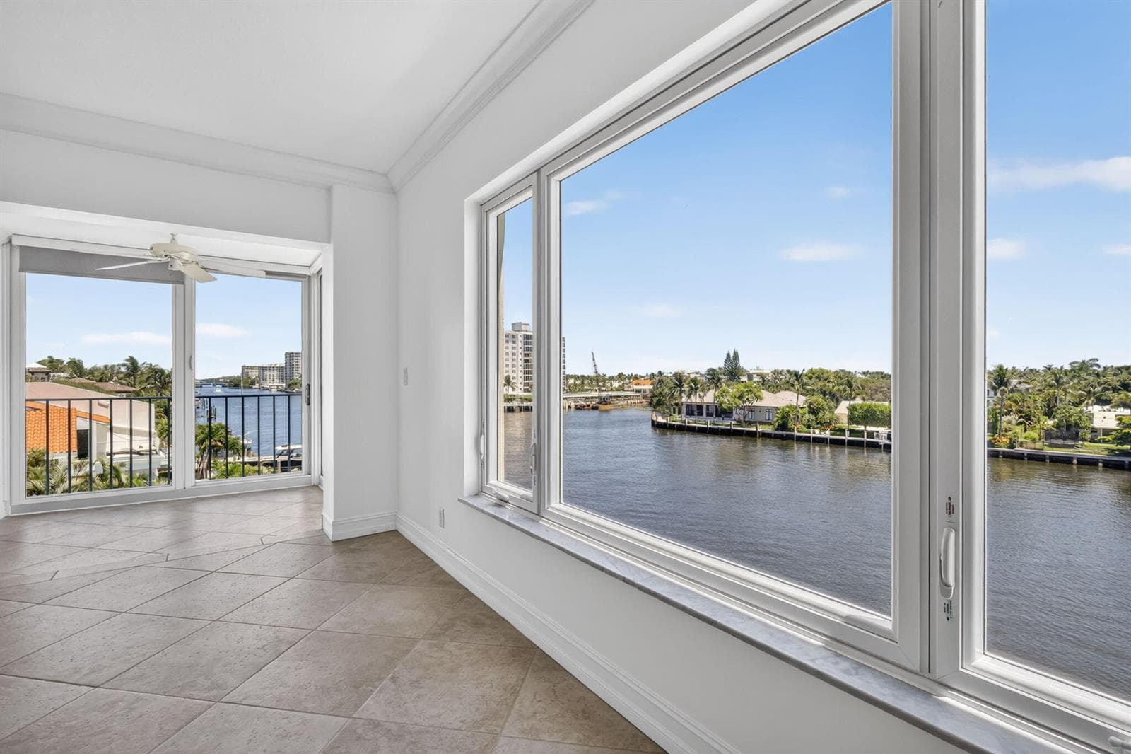 555 SE 6TH Avenue # 4F, Delray Beach FL 33483