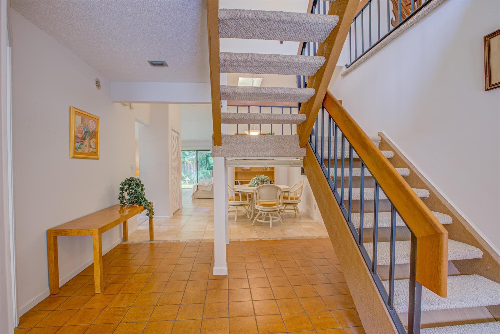 1092 Raintree Court, Palm Beach Gardens FL 33410