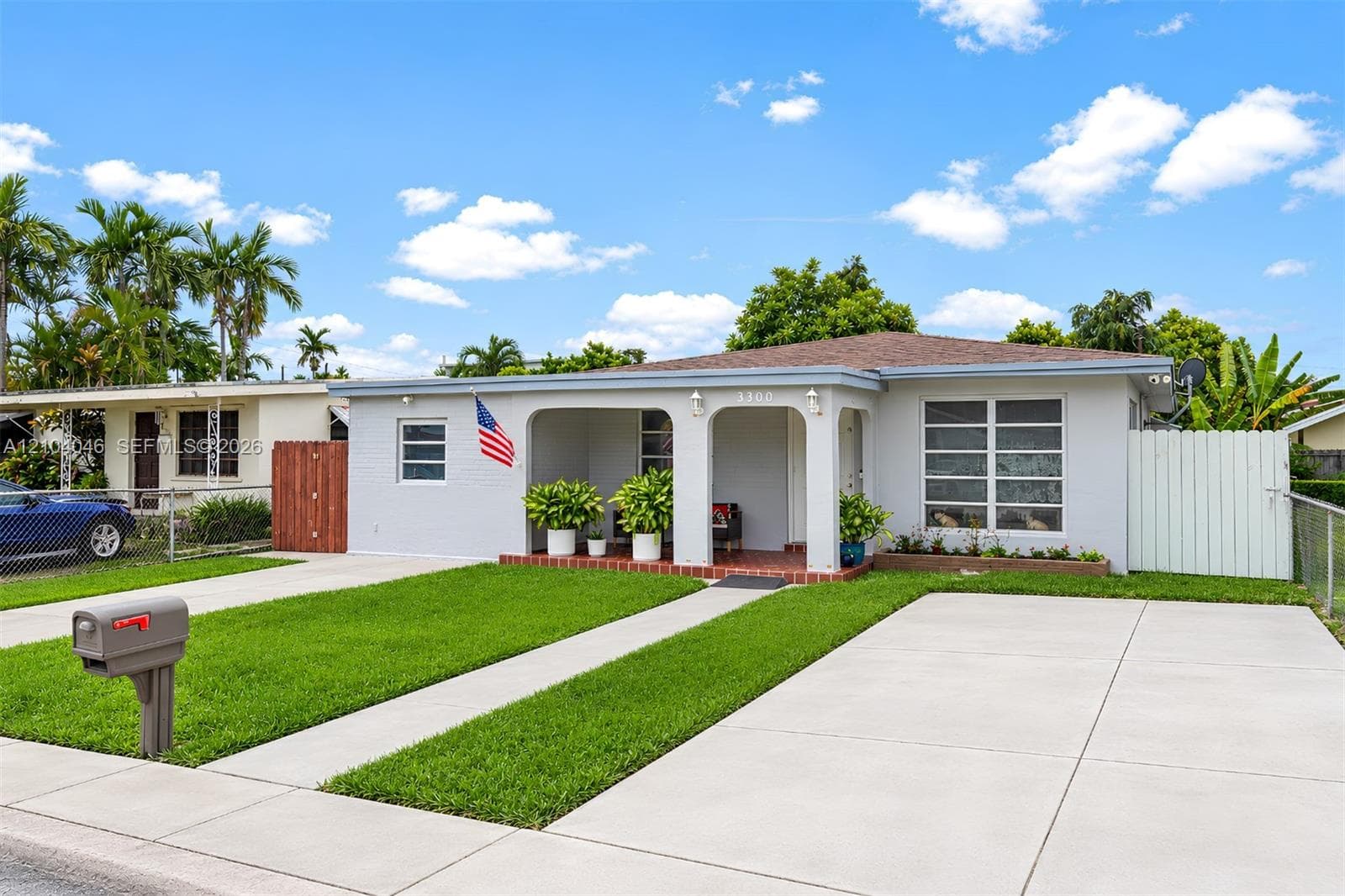 3300 SW 87th Ct, Miami FL 33165
