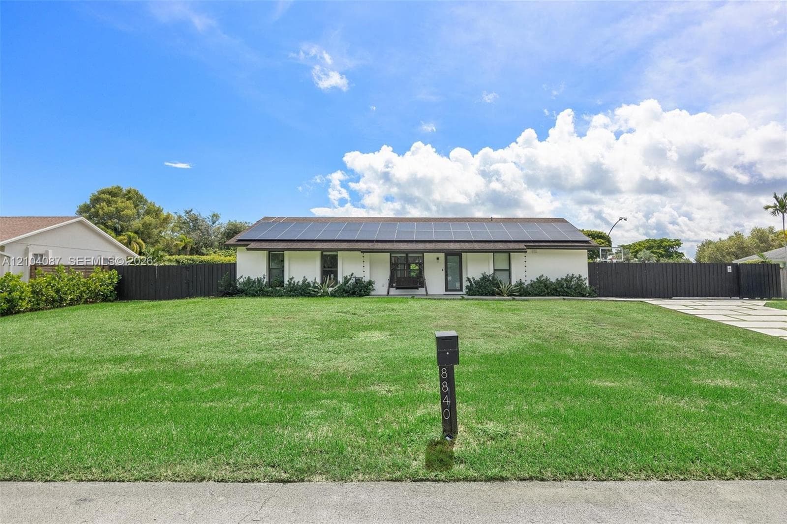 8840 SW 181st Ter, Palmetto Bay FL 33157