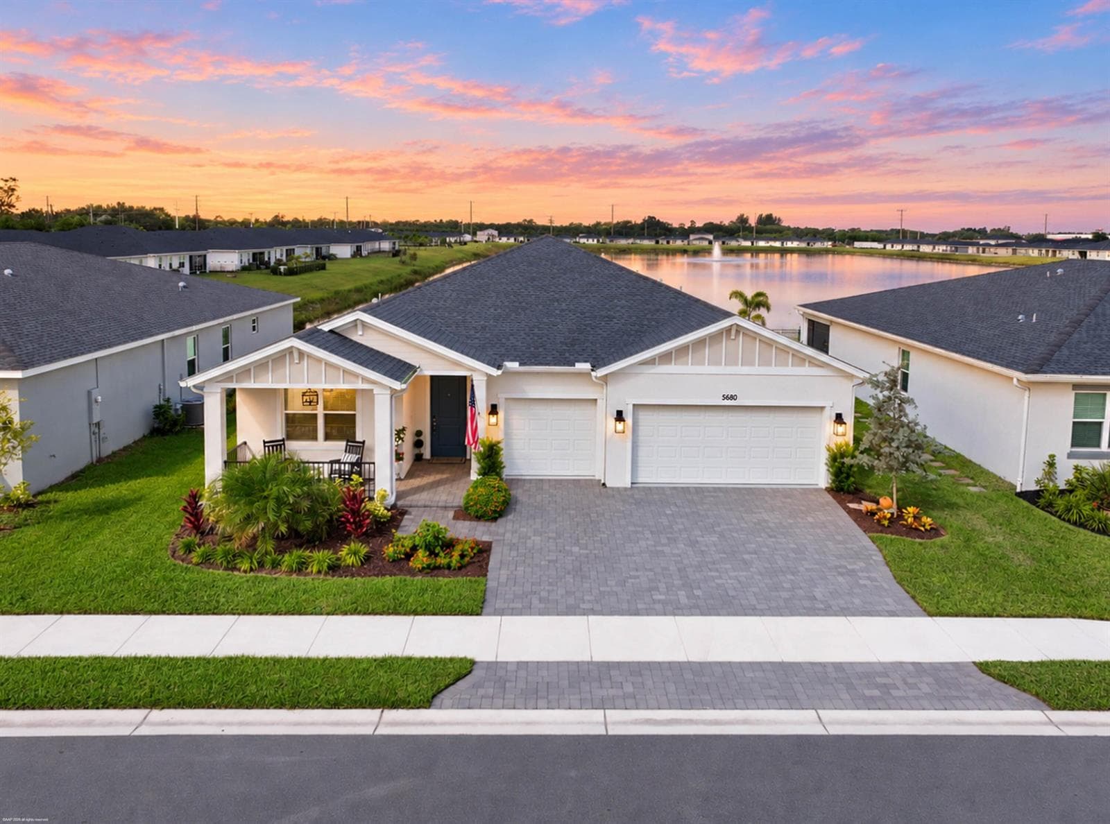 5680 HAMPTON PARK Circle, Vero Beach FL 32966