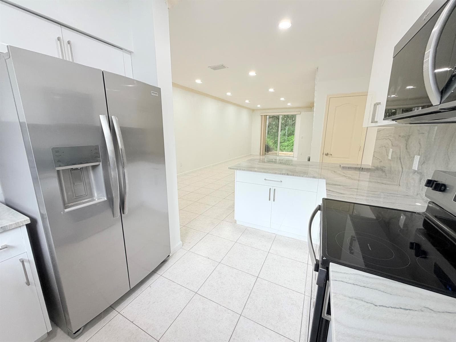5738 NW 48TH Avenue, Coconut Creek FL 33073